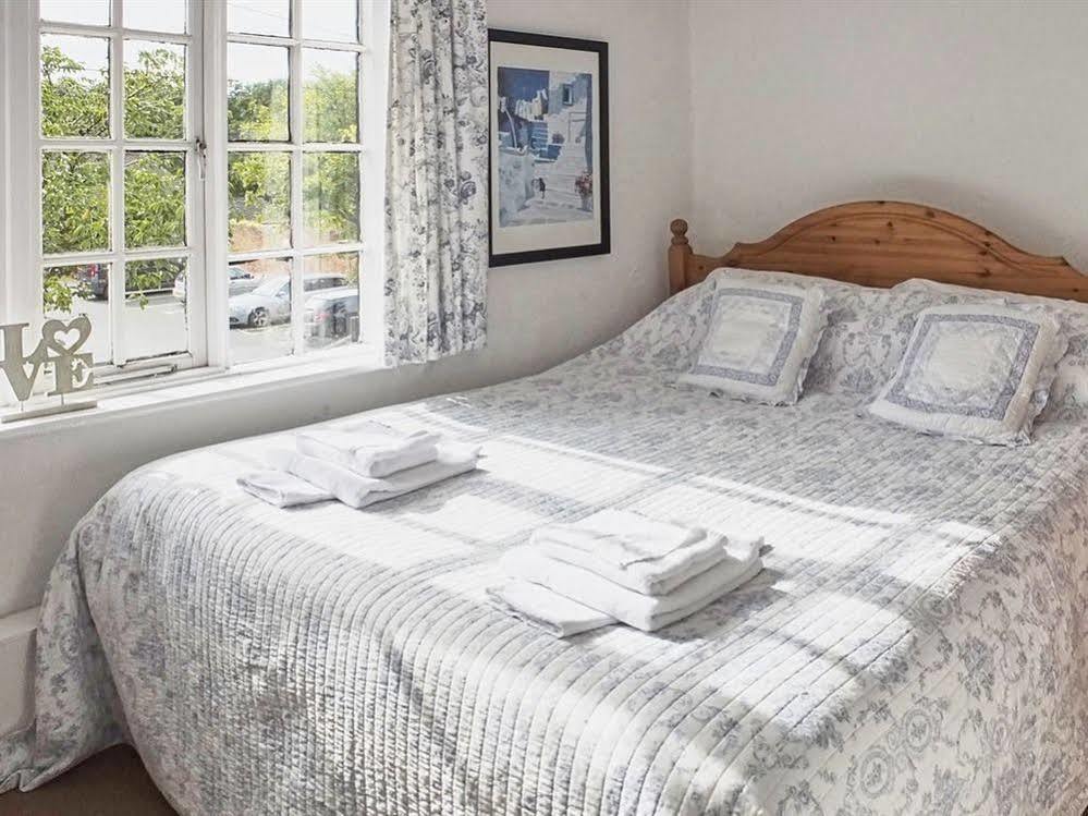 The Old Ship Inn Lowdham Extérieur photo